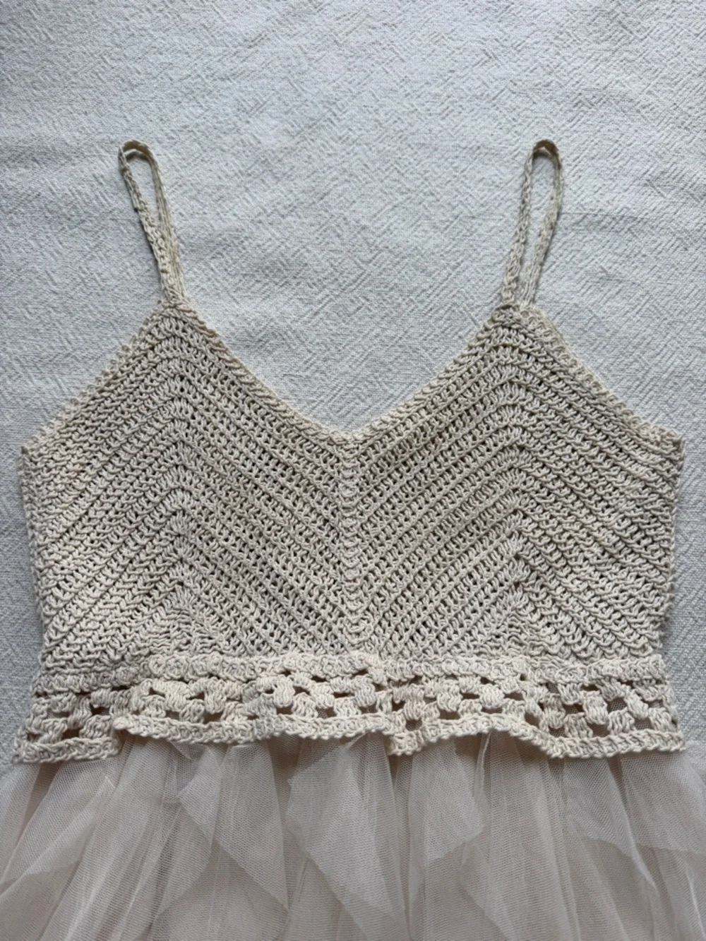 Chicwish Cream Tulle Waterfall Ruffles Crochet Dress S/M Festival Boho Summer - Picture 5 of 7